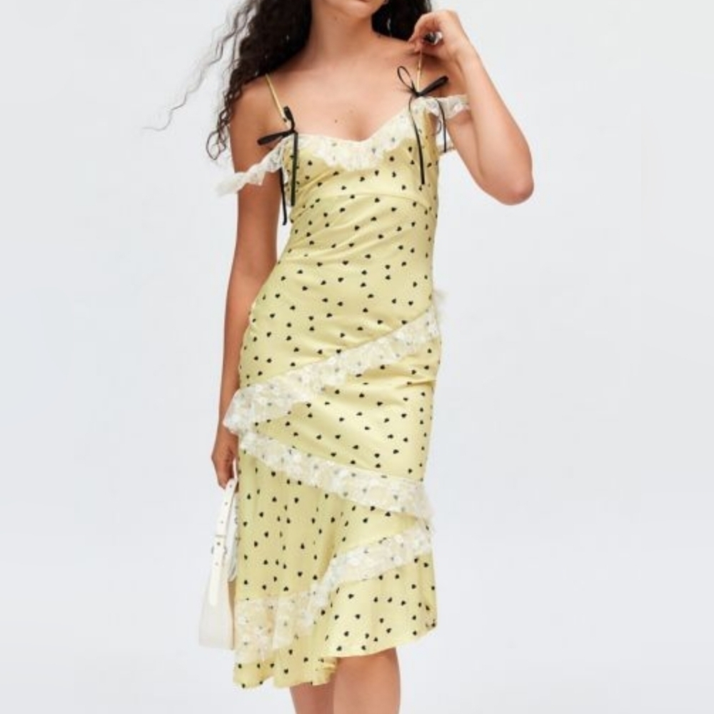 Kimchi Blue Adalyn Satin Off-Shoulder Asymmetrical Midi Dress, Hearts, Yellow